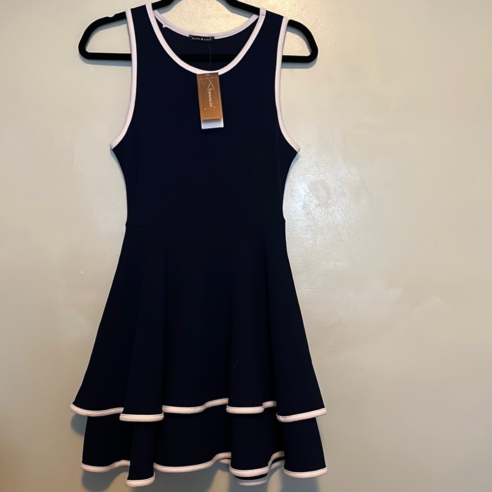 Basil ❤️ Lola NWT Tiered Dress